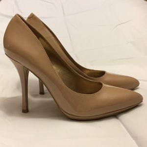 BCBG Nude patent leather heels- Heidi Glossy